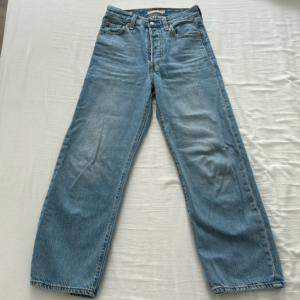 levis premium ribcage straight ankle jeans